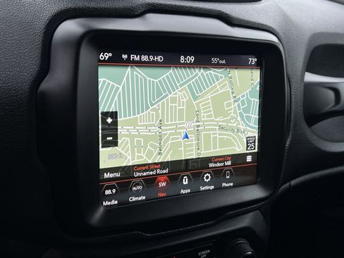 Used 2023 Jeep Renegade Trailhawk AWD/4WD image 28