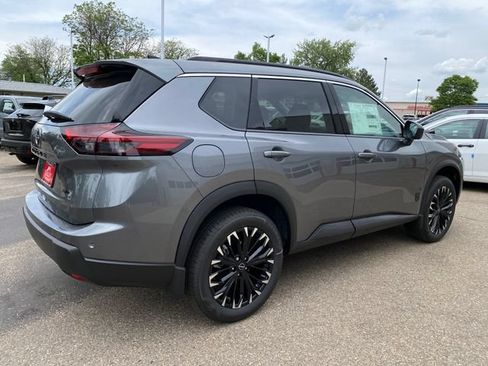 New 2026 Nissan Rogue Dark Armor AWD/4WD image 5