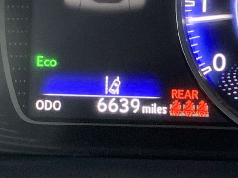 Certified 2025 Lexus ES 350 w/ Ultra Luxury Package image 22