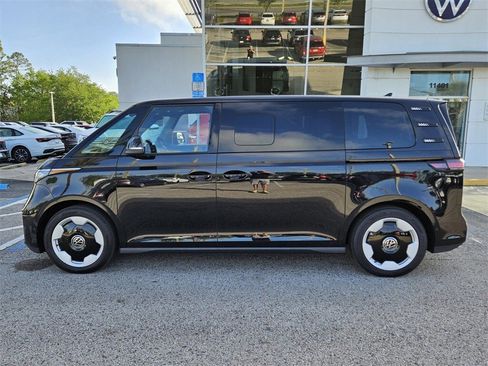 New 2025 Volkswagen ID. Buzz Pro S image 4