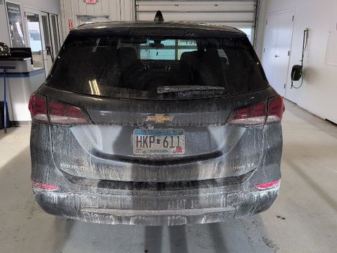 Used 2022 Chevrolet Equinox LT image 4