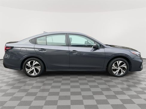 Used 2024 Subaru Legacy Premium image 8