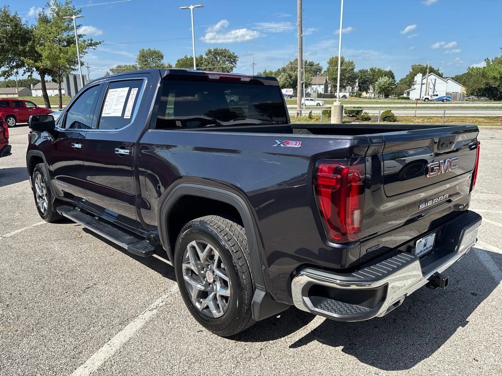 Used 2024 GMC Sierra 1500 SLT w/ X31 Off-Road Package AWD/4WD image 6