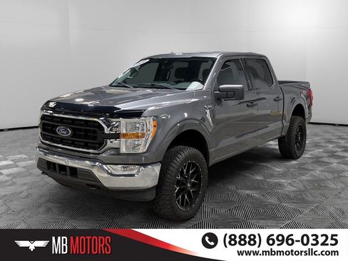 Used 2022 Ford F150 XLT w/ Equipment Group 301A Mid image 9