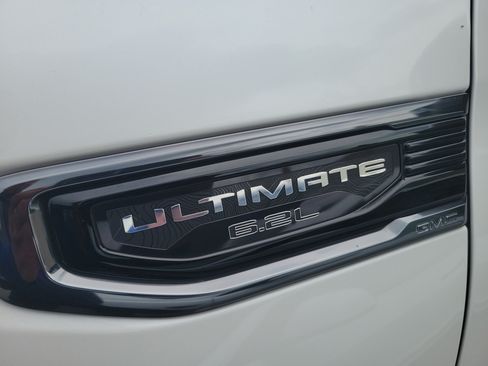 Used 2025 GMC Sierra 1500 Denali Ultimate AWD/4WD image 6