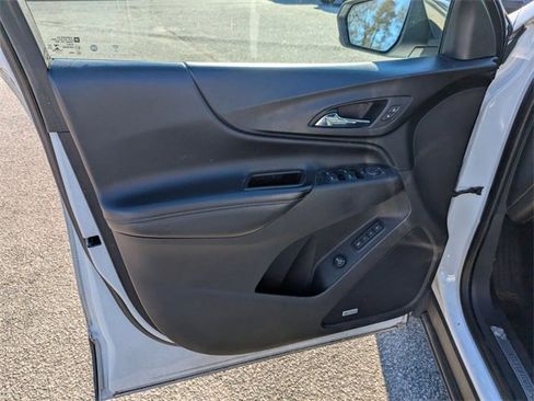 Used 2019 Chevrolet Equinox Premier image 14