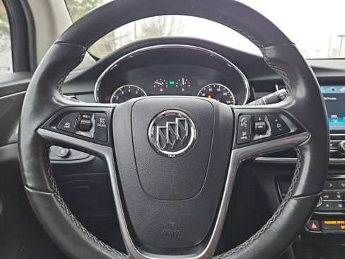 Used 2020 Buick Encore Preferred image 22