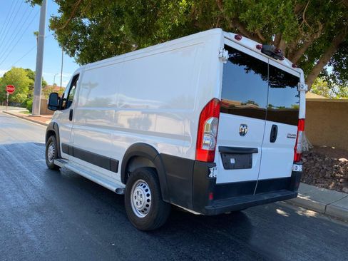 Used 2025 RAM ProMaster 2500 w/ U-Haul Equipment Group FWD image 58