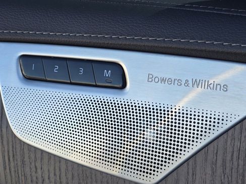 Used 2021 Volvo XC90 T6 Inscription w/ Lounge Package image 14