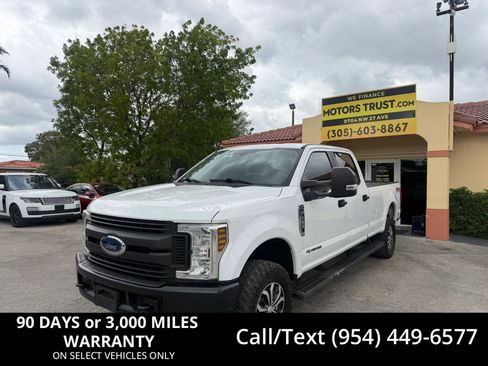 Used 2019 Ford F250 XL w/ Power Equipment Group AWD/4WD image 1