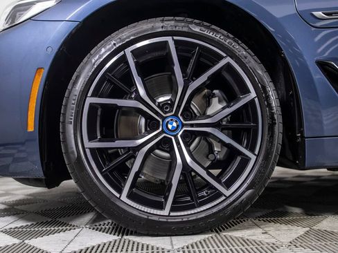 Used 2023 BMW 530e w/ M Sport Package RWD image 38