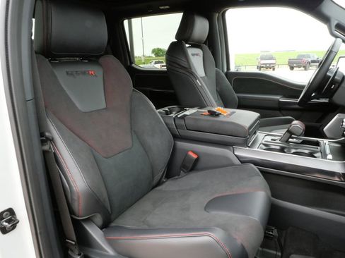 Used 2026 Ford F150 Raptor AWD/4WD image 24