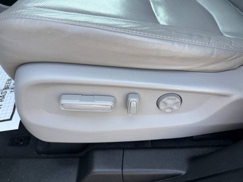 Used 2018 Honda Odyssey Elite image 18