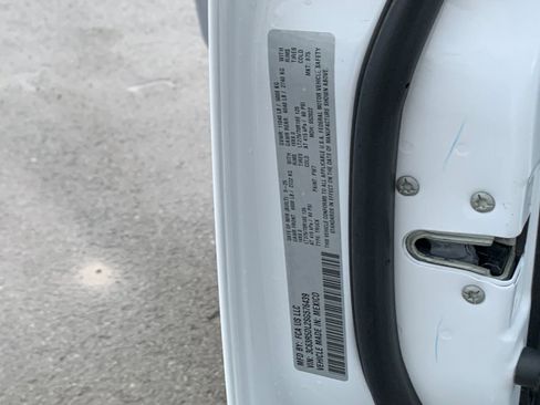 Used 2025 RAM 2500 Big Horn image 34