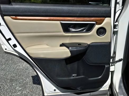 Used 2017 Honda CR-V EX-L image 11