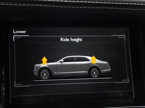 Used 2012 Bentley Mulsanne w/ Premiere Specification Pkg image 83