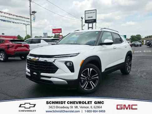 Used 2024 Chevrolet TrailBlazer LT w/ Driver Confidence Package FWD image 1