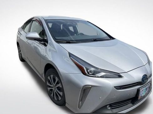 Used 2019 Toyota Prius LE w/ Carpet Mat Package AWD/4WD image 1