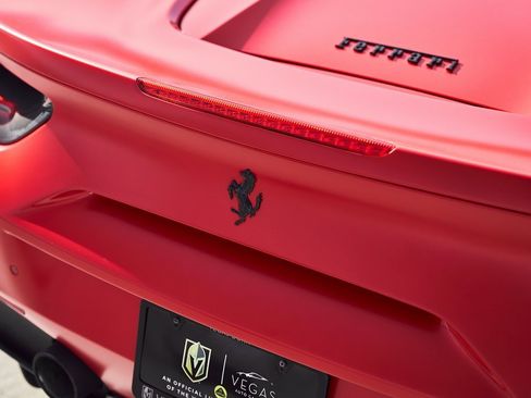 Used 2019 Ferrari 488 Spider Base image 23