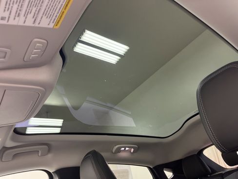 New 2023 Ford Mustang Mach-E Premium image 20