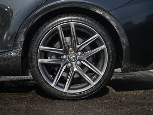 Used 2018 Lexus IS 300 F Sport w/ F Sport Package image 16