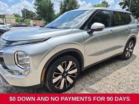 Used 2025 Mitsubishi Outlander SE AWD/4WD image 1