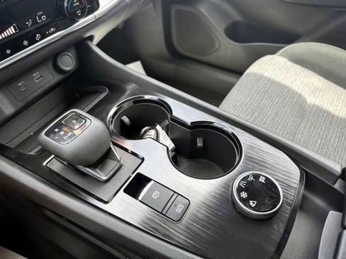 Certified 2022 Nissan Rogue SV AWD/4WD image 23