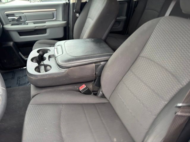 Used 2019 RAM 1500 Warlock AWD/4WD image 6