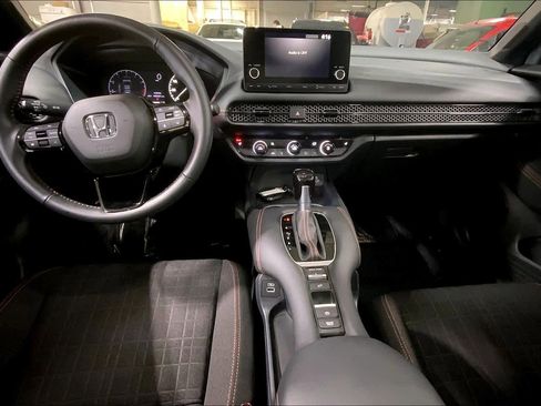 Used 2023 Honda HR-V Sport image 16