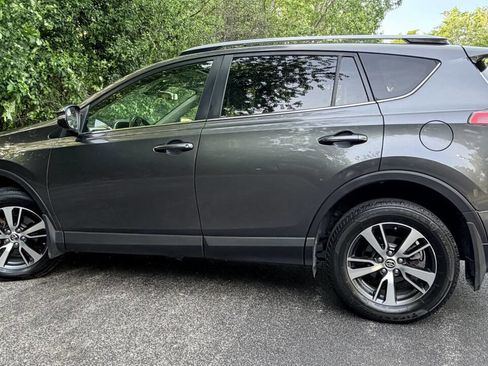 Used 2017 Toyota RAV4 XLE w/ Plus Special Value Package AWD/4WD image 11