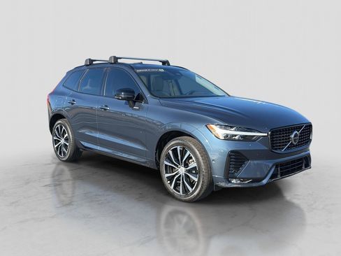 Certified 2023 Volvo XC60 B5 Plus w/ Climate Package image 1