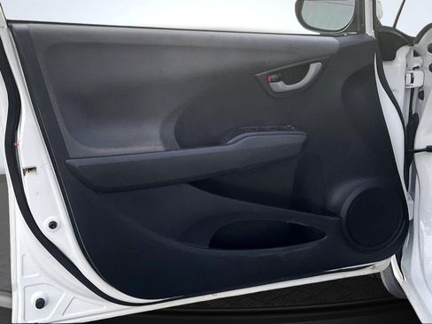 Used 2013 Honda Fit image 22