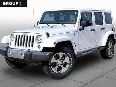 Used 2017 Jeep Wrangler Unlimited Sahara w/ Connectivity Group
