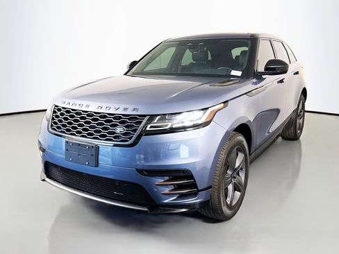 Used 2023 Land Rover Range Rover Velar R-Dynamic S image 4
