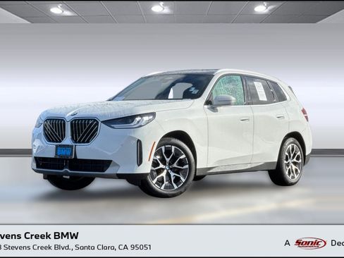 Used 2025 BMW X3 xDrive30i w/ Convenience Package image 1