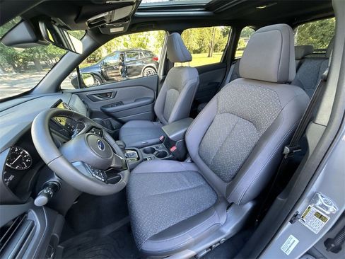 Certified 2025 Subaru Forester Premium image 15