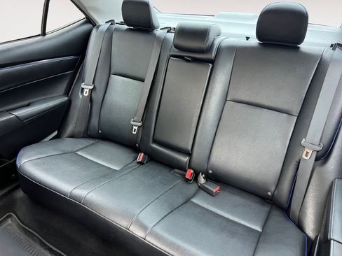 Used 2019 Toyota Corolla XSE FWD image 13