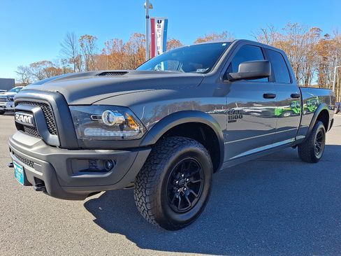 Used 2022 RAM 1500 Classic Warlock w/ Ceramic Gray Warlock Package image 3