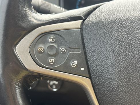 Used 2019 Chevrolet Colorado Z71 AWD/4WD image 16