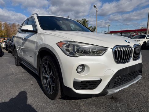 Used 2016 BMW X1 xDrive28i image 3