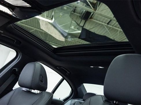 New 2026 BMW 330i xDrive Sedan image 16