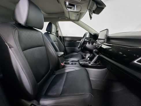 Used 2023 Kia Seltos EX image 31