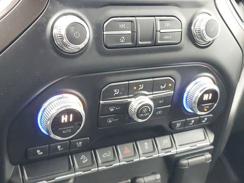 Used 2021 GMC Sierra 1500 AT4 image 27