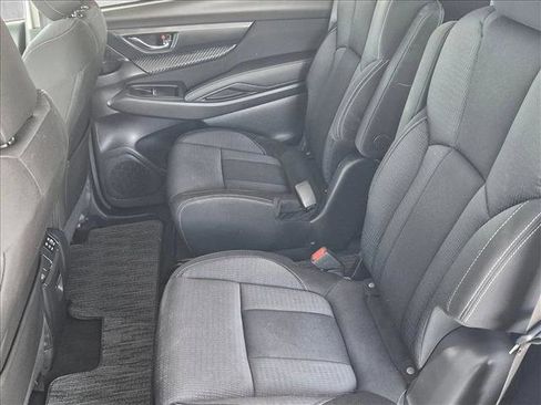 Used 2024 Subaru Ascent Premium w/ Convenience Package image 18