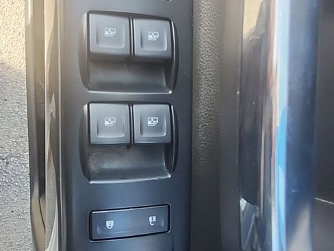 Used 2019 Chevrolet Silverado 1500 LT image 25