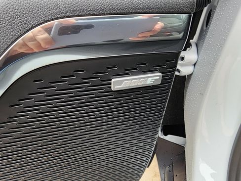 New 2026 GMC Acadia Elevation image 15