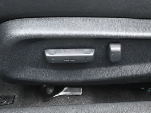 Used 2019 Honda Civic EX-L image 10