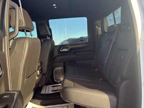 Used 2024 Chevrolet Silverado 3500 High Country w/ High Country Premium Package image 11