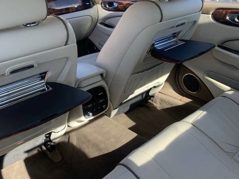 Used 2006 Jaguar XJ Vanden Plas Vanden Plas 4dr Sedan image 19