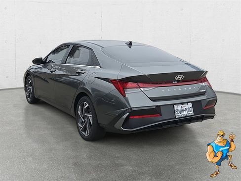 New 2026 Hyundai Elantra Limited image 7